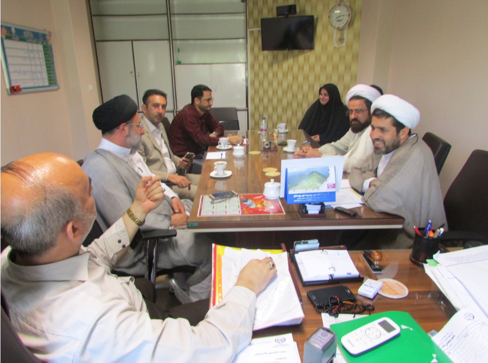 برگزاری جلسه برنامه ریزی همایش  عفاف و حجاب در سازمان جهاد کشاورزی استان گیلان 