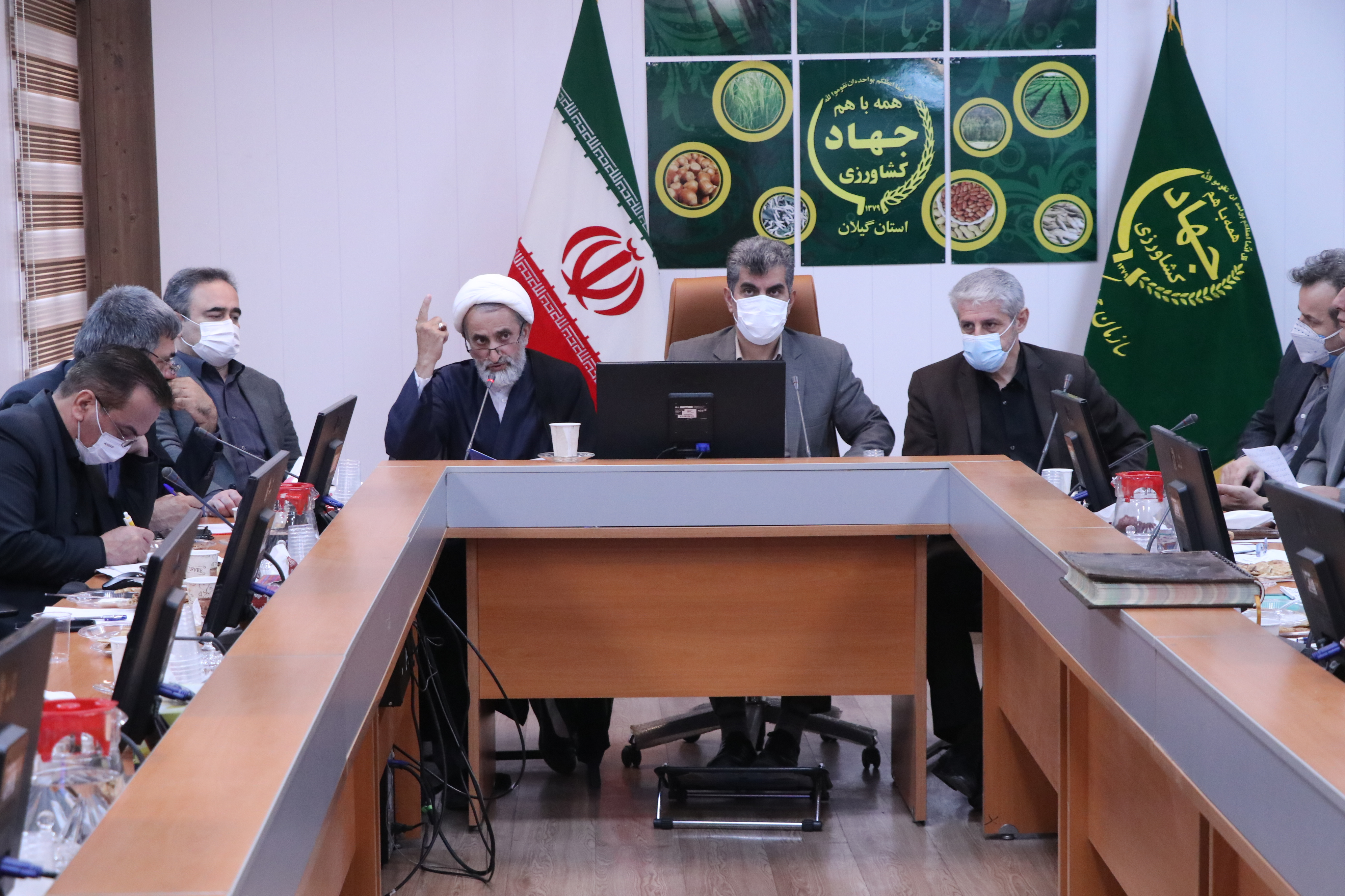 تاکید رئیس سازمان جهاد کشاورزی بر تکریم ارباب رجوع در جلسه شورا مدیران