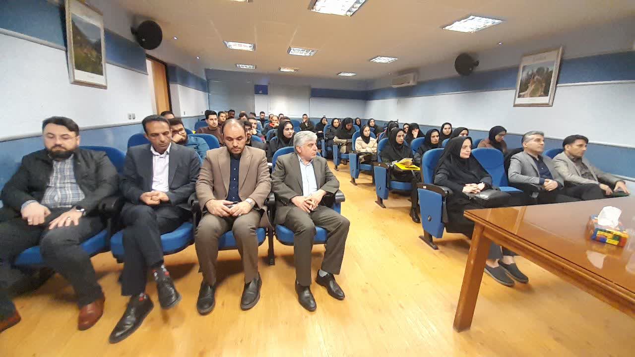برگزاری جلسه آموزشی طرح جهش تولید برنج ویژه ناظران در گیلان