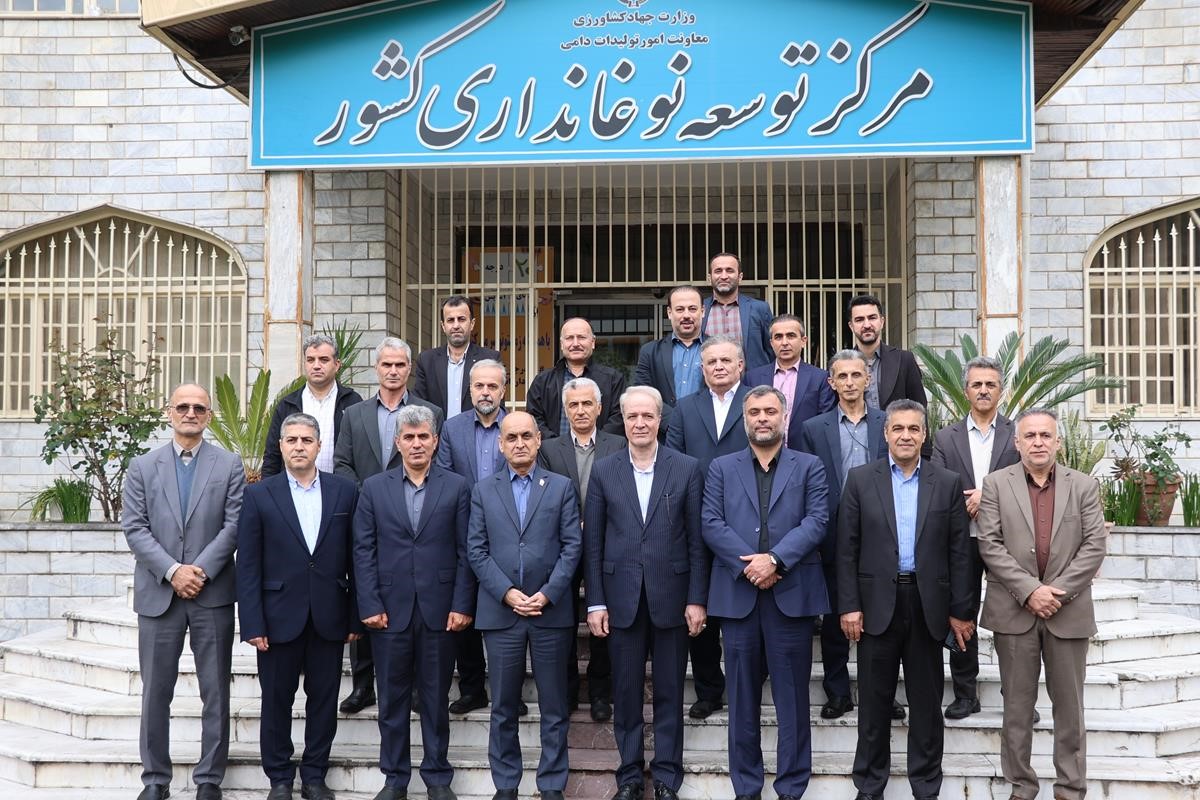 استاندار در بازدید از مرکز نوغانداری گیلان:  تحقیقات، کلید شکوفایی صنعت نوغانداری است