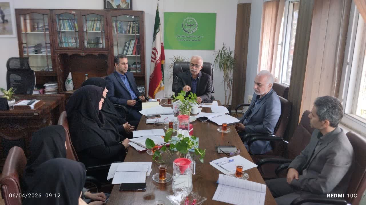 نخستین جلسه شناسنامه دار شدن محصولات کشاورزی استان گیلان در سال جدید برگزار شد