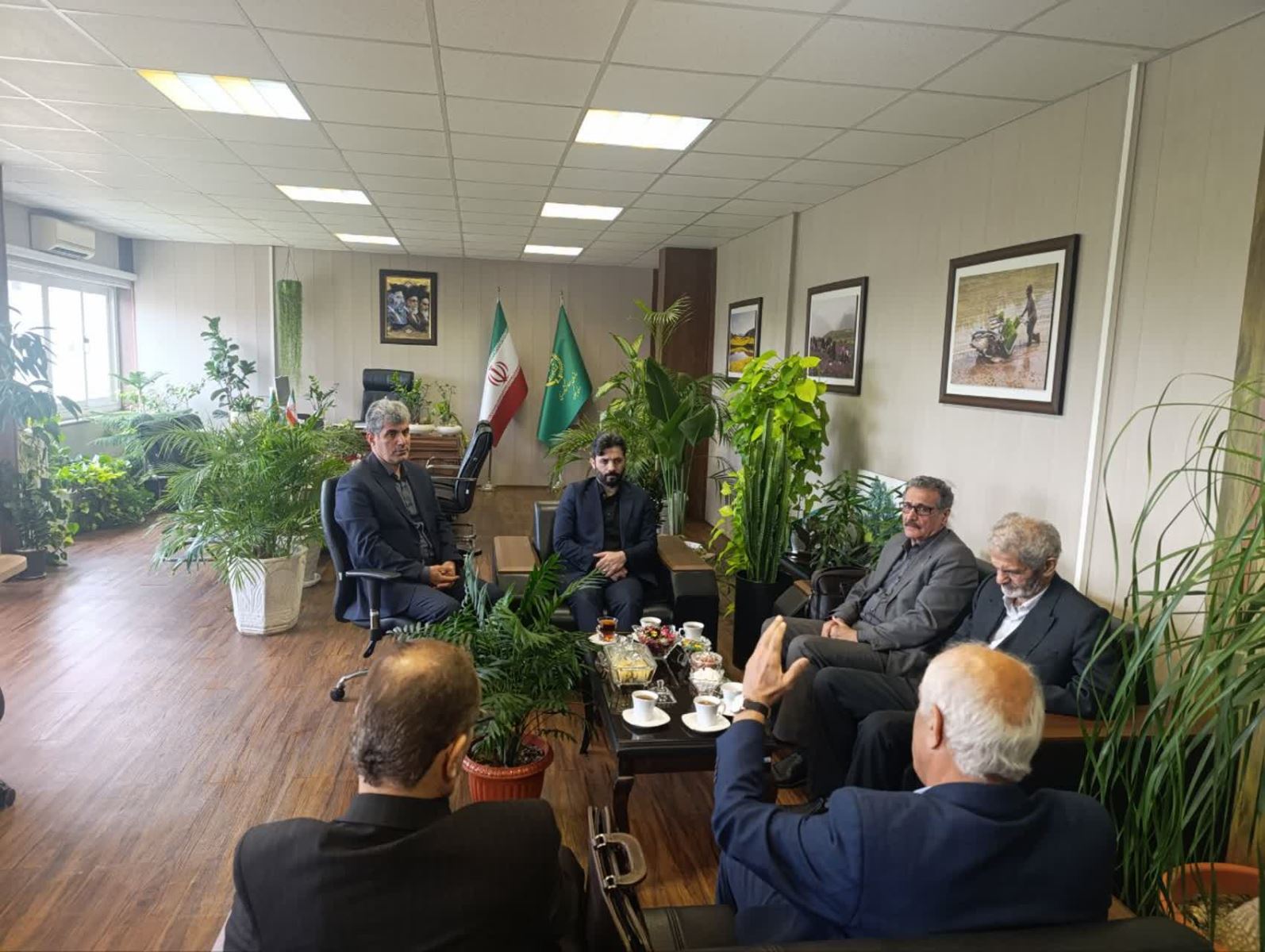 دیدار رئیس سازمان جهاد کشاورزی گیلان با نماینده مردم رشت