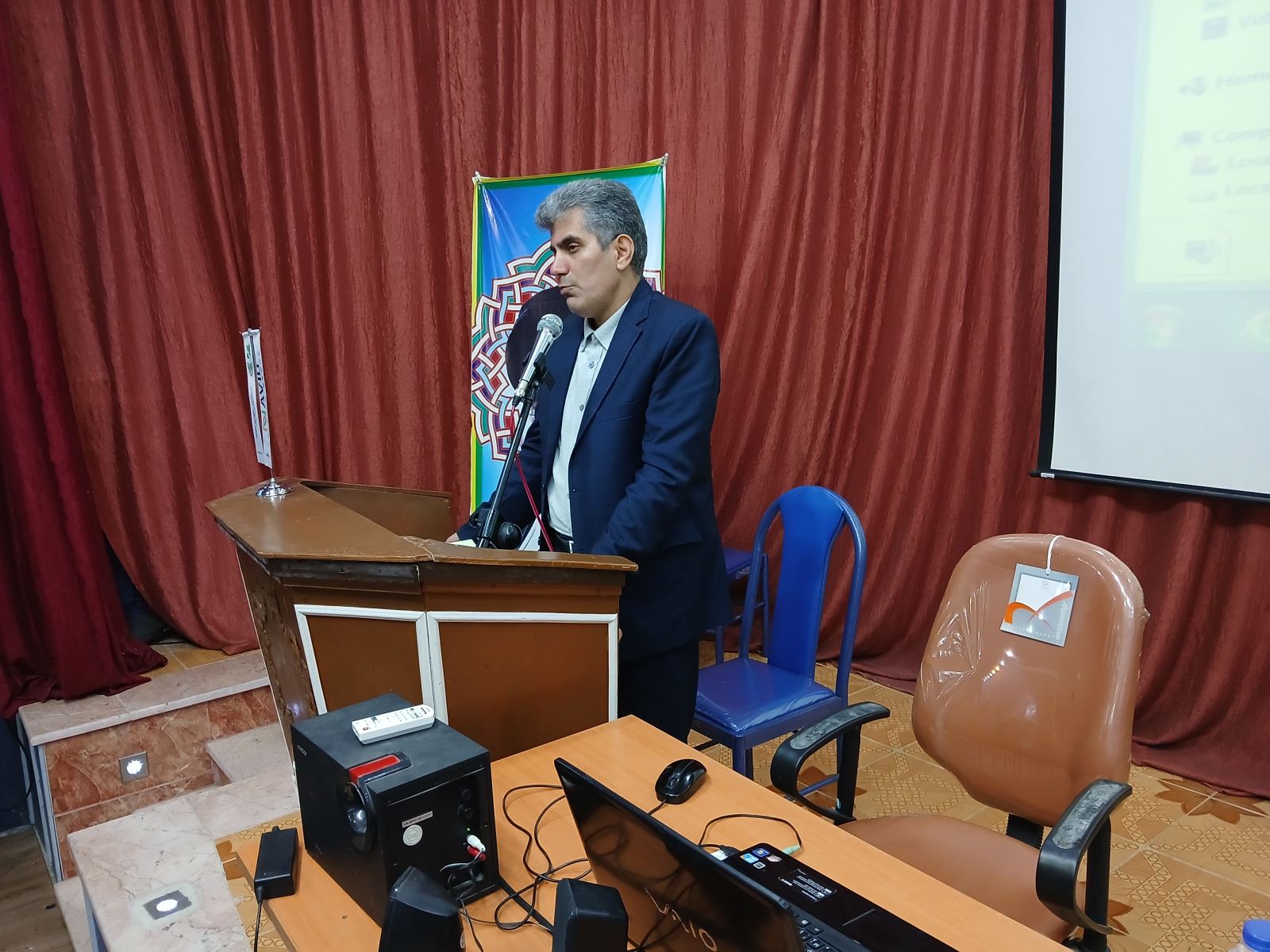 رئیس سازمان جهاد کشاورزی گیلان تأکید کرد: نیاز به مدیریت نوین و کشاورزی آگاهانه برای حفاظت از خاک